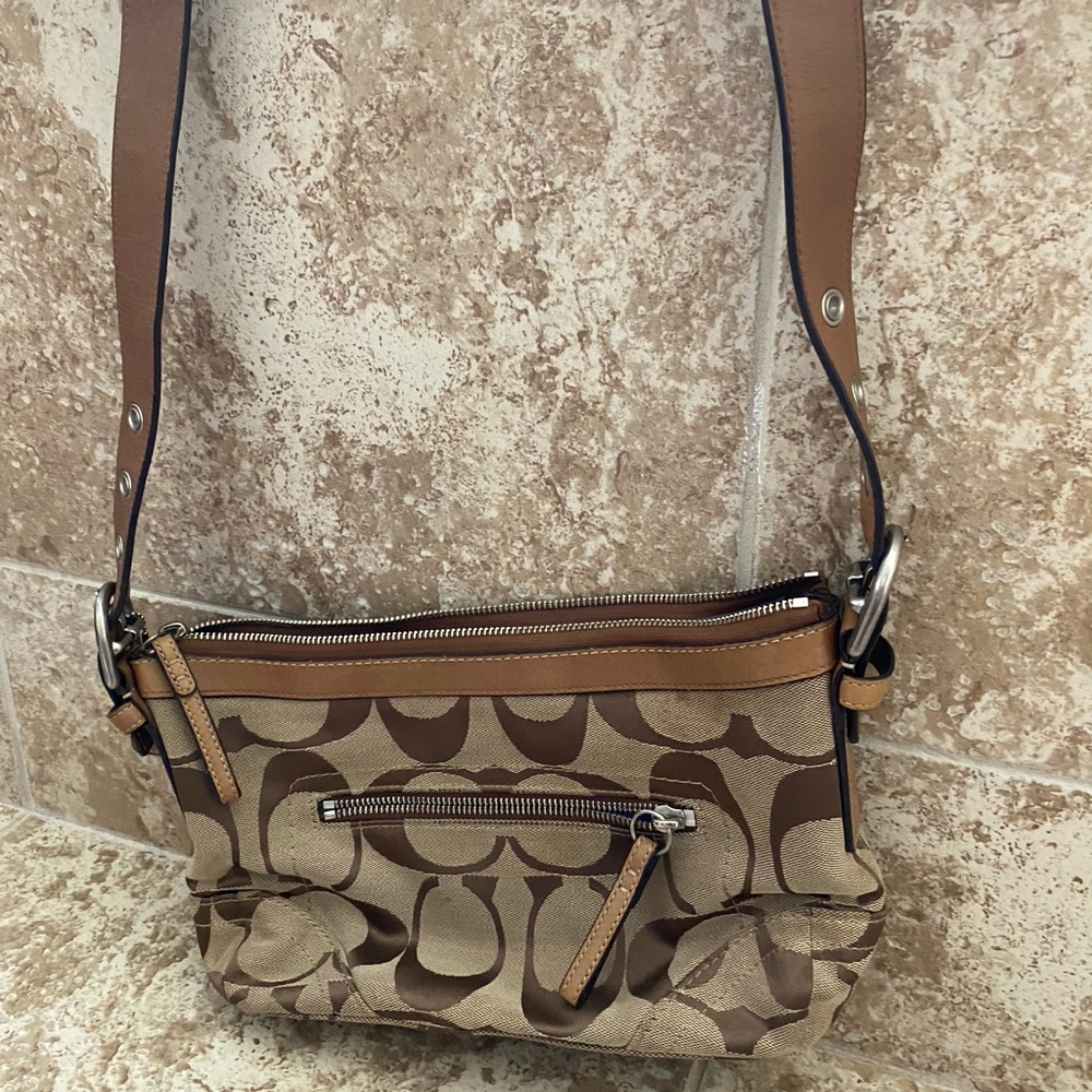 Coach bag - Picture 2 of 2